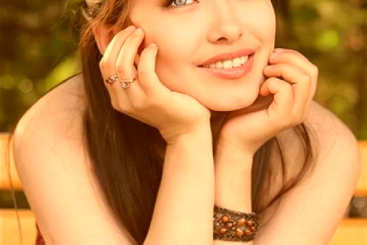 Lucy, 32, a auburn blue-eyed asian companion based in Lampian. Offering Prostate Massage, Deep French Kissing, BDSM. Available for incall and outcall, day an...
