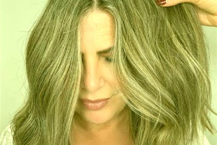 Lucy, 32, a dark blonde grey-eyed latina companion based in Vitomiresti. Offering Striptease, Prostate Massage, Massage, Erotic Massage. Available for incall...