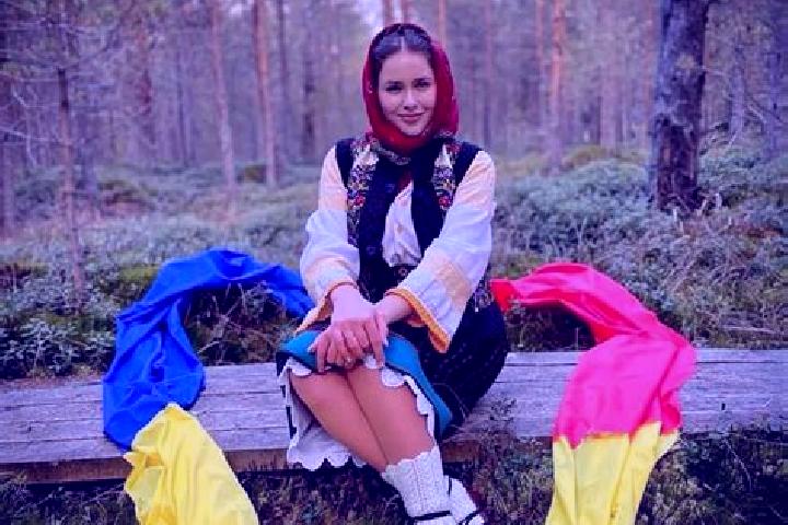 Lucy, 32 — Escort in Capu Codrului, Romania