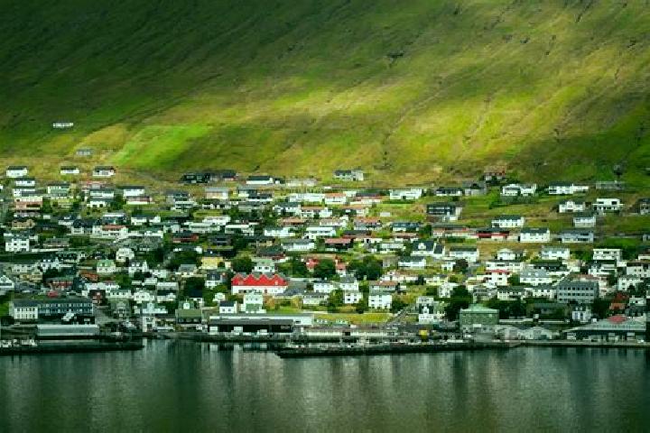 Lucy, 32 — Escort in Fuglafjordur, Faroe Islands