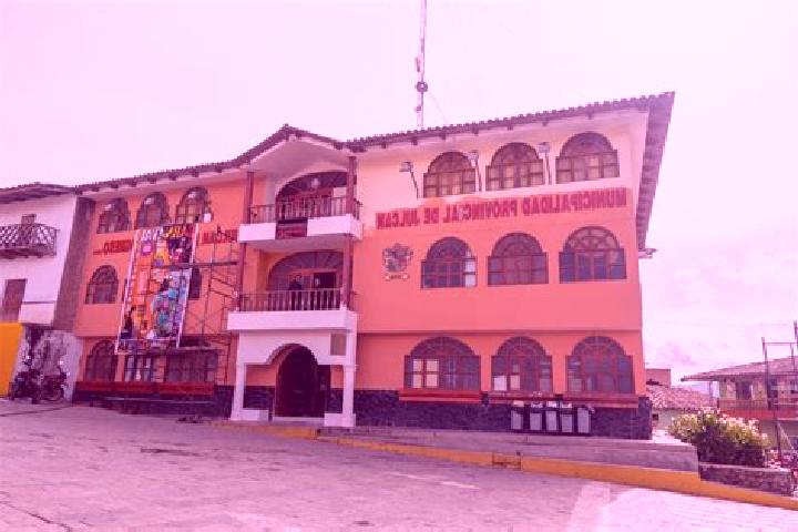 Lucy, 32 — Escort in Julcan, Peru