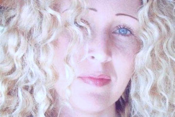 Lucy, 32 — Escort in Nayemont-les-Fosses, France