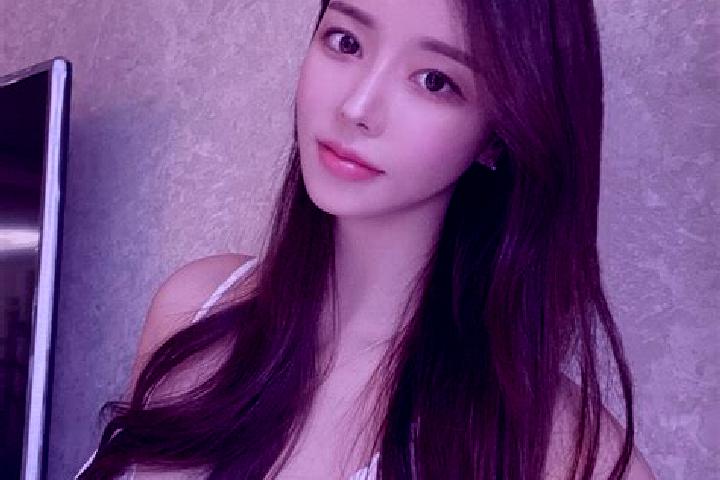 Lucy, 32 — Escort in Shahezi, China