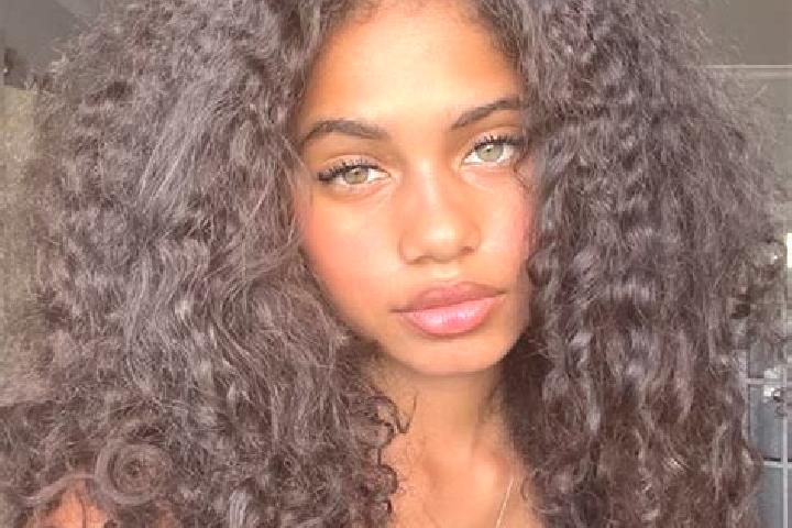 Lucy, 33, a chestnut blue-eyed ebony companion based in Horny Lieskov. Offering Overnight, Prostate Massage, Striptease, Roleplay. Available for incall and o...