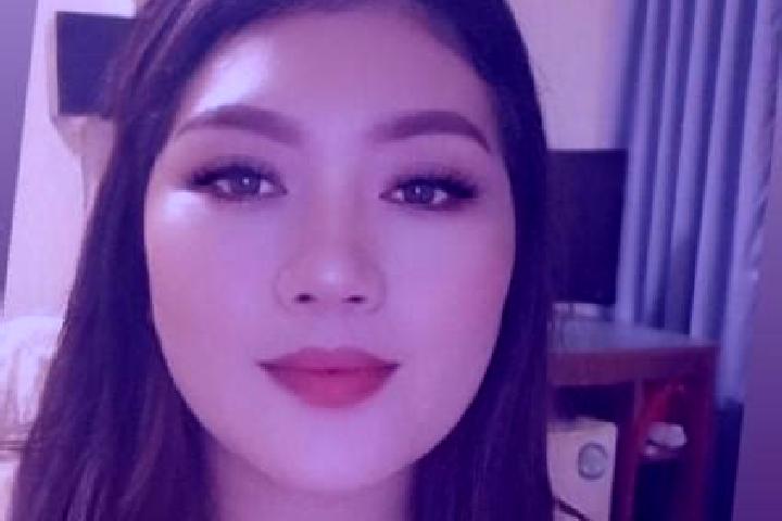 Lucy, 33, a chestnut grey-eyed mixed companion based in Bukit Batok New Town. Offering GFE, Domination, Duos, Overnight. Available for incall and outcall, ov...