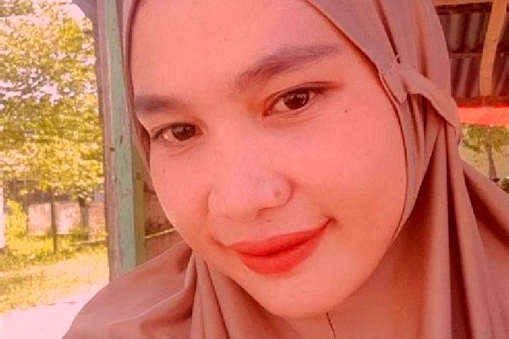 Lucy, 33 — Escort in Bolaang, Indonesia