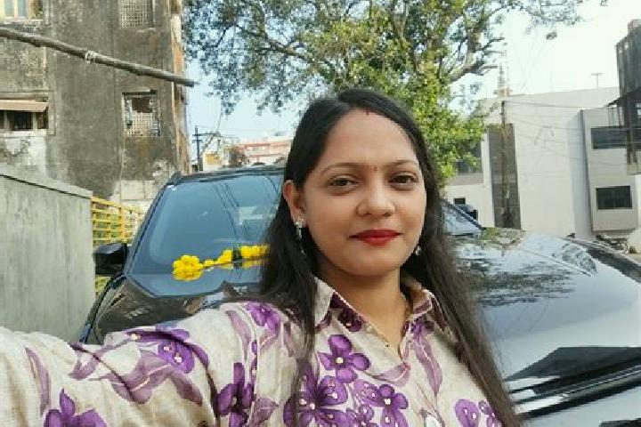 Lucy, 33 — Escort in Chikhli, India