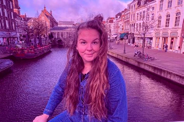 Lucy, 33 — Escort in Leiden, Netherlands