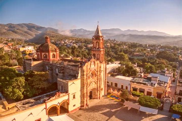 Lucy, 33 — Escort in San Juan Acatitlan, Mexico