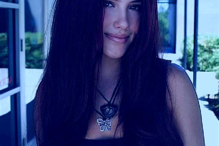 Lucy, 34, a auburn dark-eyed caribbean companion based in La Magdalena Cuaxixtla. Offering Girlfriend Experience, Couples, GFE. Available for incall and outc...