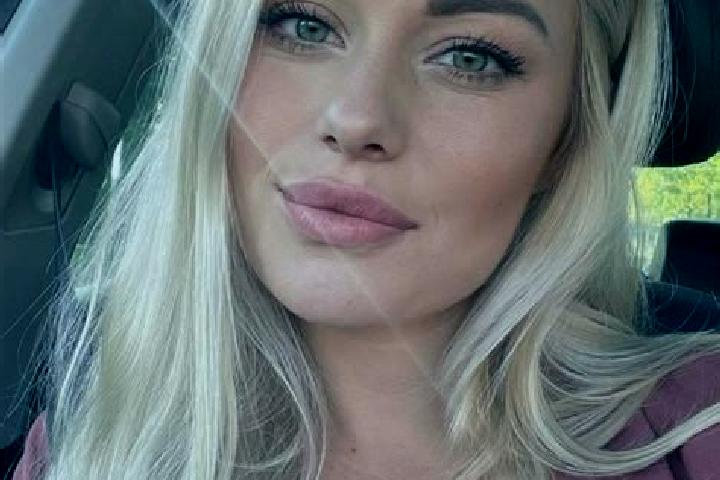 Lucy, 34, a blonde hazel-eyed middle eastern companion based in North Prairie. Offering GFE, Fetish, Overnight. Available for incall and outcall, day and eve...