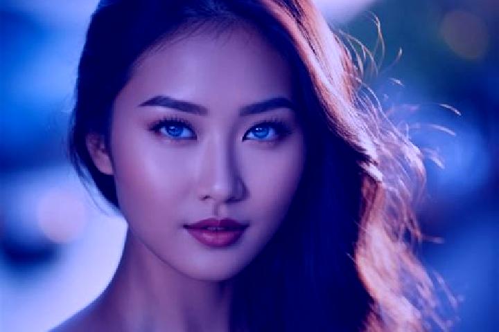 Lucy, 34, a brunette blue-eyed asian companion based in Njurundabommen. Offering Dinner Date, Tantra. Available for incall and outcall, day and evening dates.