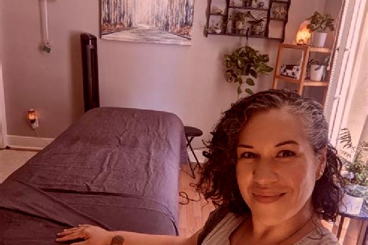 Lucy, 35, a black brown-eyed middle eastern companion based in Rock Hill. Offering Fetish, Erotic Massage, Couples, Massage. Available for incall and outcall...