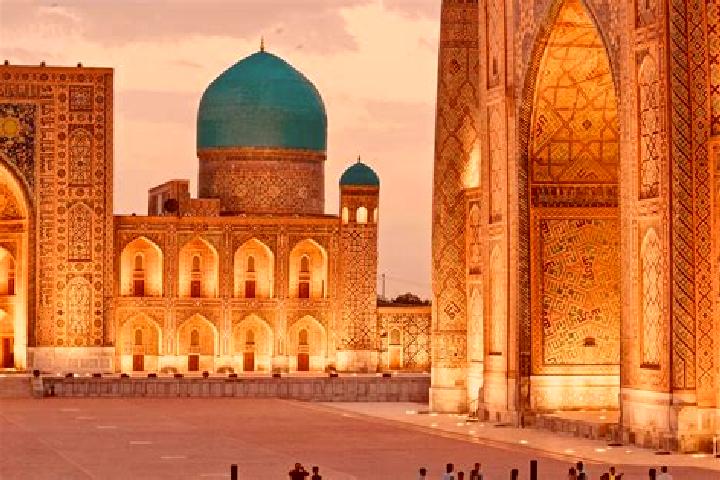 Lucy, 35 — Escort in Baliqchi, Uzbekistan
