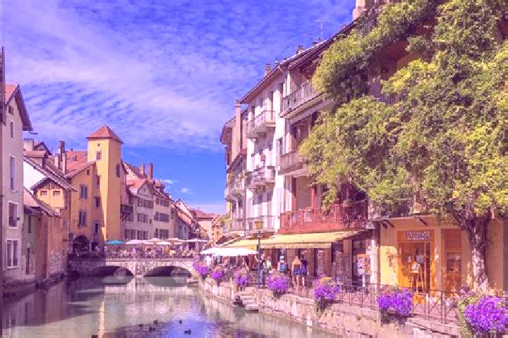Lucy, 35 — Escort in Chassal, France