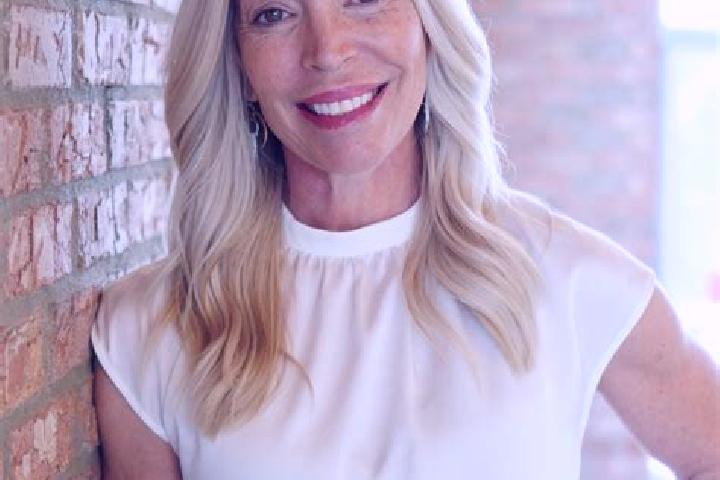 Lucy, 35 — Escort in Friant, United States