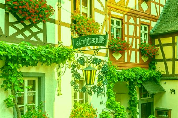 Lucy, 35 — Escort in Heidmuhlen, Germany