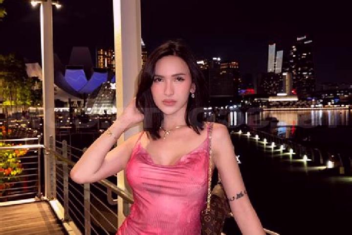 Lucy, 35 — Escort in Petworth, United States