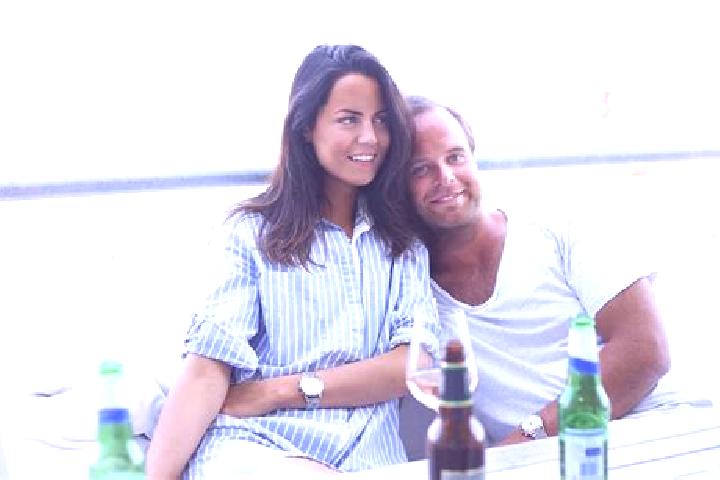 Lucy, 35 — Escort in Vinninga, Sweden