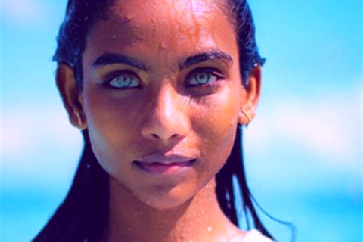 Lucy, 36, a red blue-eyed indian companion based in Gruffy. Offering Deep French Kissing, Travel Companion, Couples. Available for incall and outcall, overni...