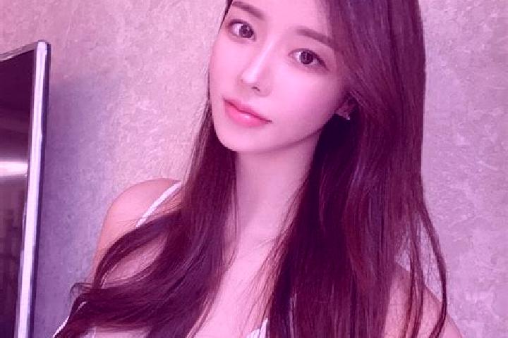 Lucy, 36 — Escort in Guluoshan, China