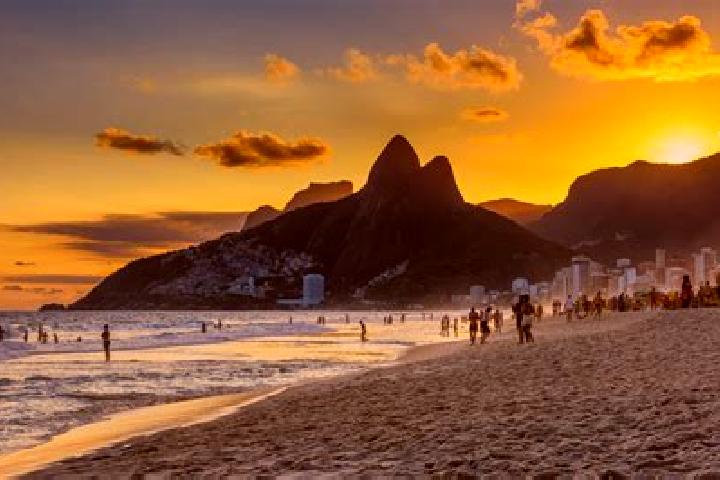 Lucy, 36 — Escort in Santana do Ipanema, Brazil