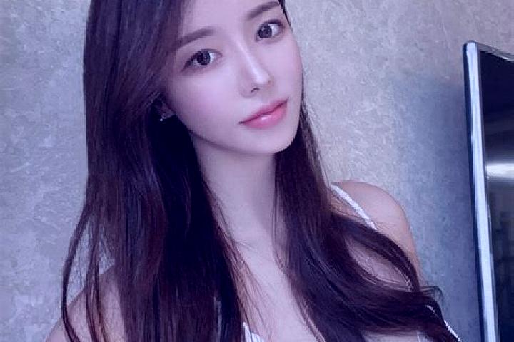Lucy, 36 — Escort in Shuidun, China
