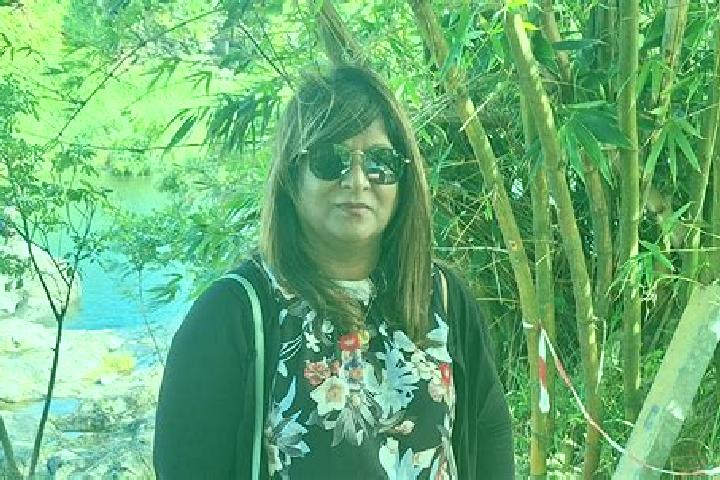 Lucy, 37, a black dark-eyed caucasian companion based in Beau Bassin-Rose Hill. Offering Overnight, A-Level, Girlfriend Experience, 69. Available for incall ...