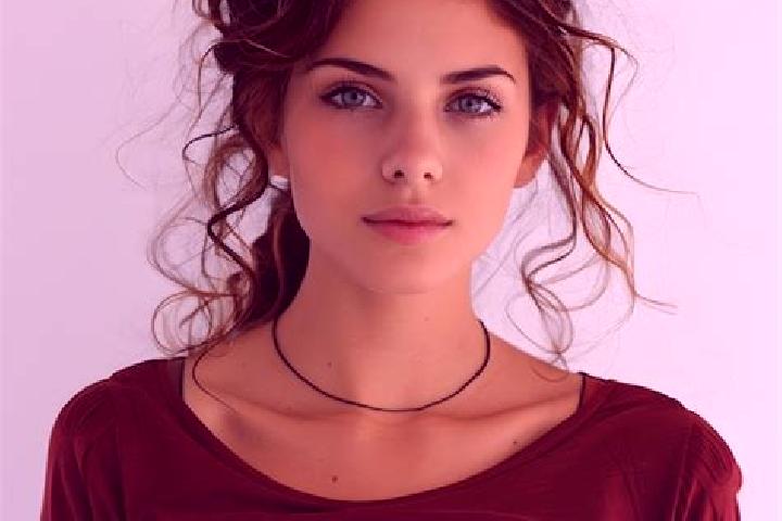 Lucy, 37, a brunette blue-eyed caucasian companion based in Wingles. Offering Couples, Tantra, A-Level, Fetish, BDSM. Available for incall and outcall, day a...