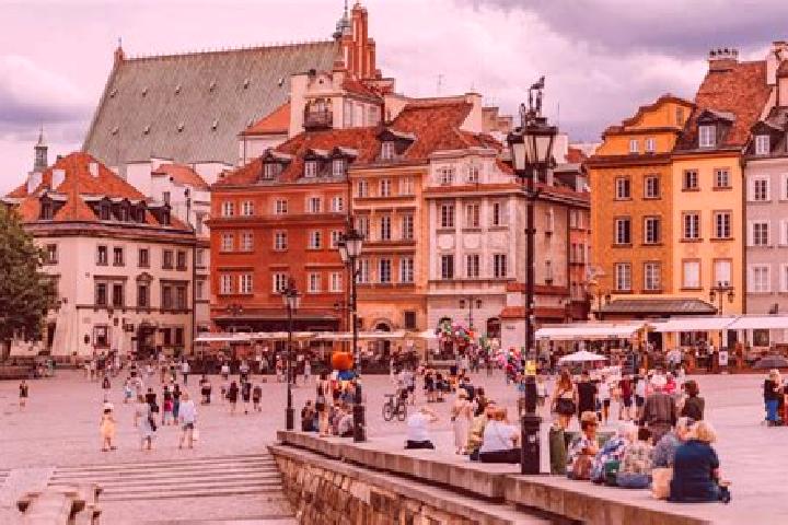 Lucy, 37 — Escort in Lopuszno, Poland