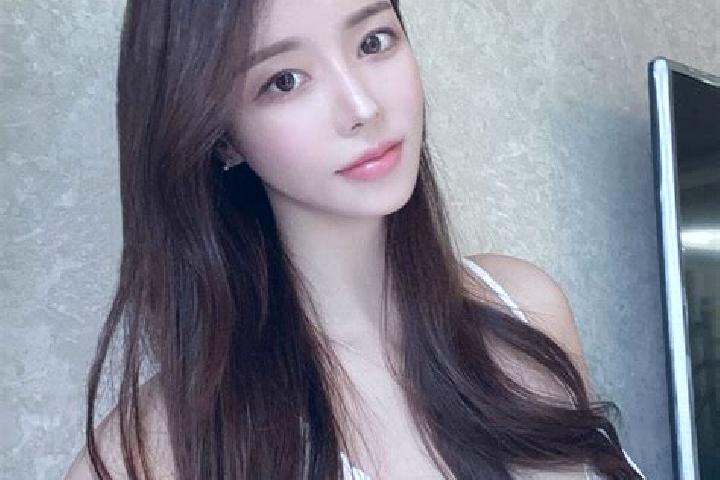 Lucy, 37 — Escort in Pingmu, China