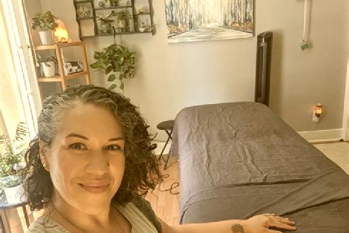 Lucy, 38, a black grey-eyed indian companion based in New Tulsa. Offering Overnight, Prostate Massage, Duos, Erotic Massage. Available for incall and outcall...