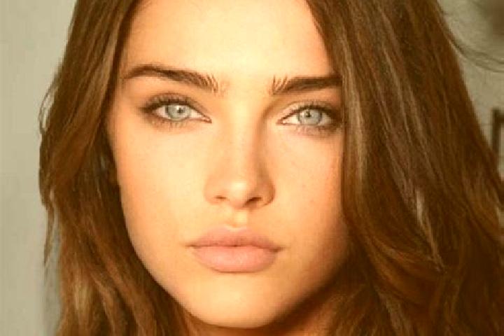 Lucy, 38, a brunette blue-eyed mixed companion based in Sumberbening. Offering Overnight, Striptease, CIM, Erotic Massage. Available for incall and outcall, ...