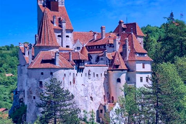 Lucy, 38 — Escort in Cocora, Romania