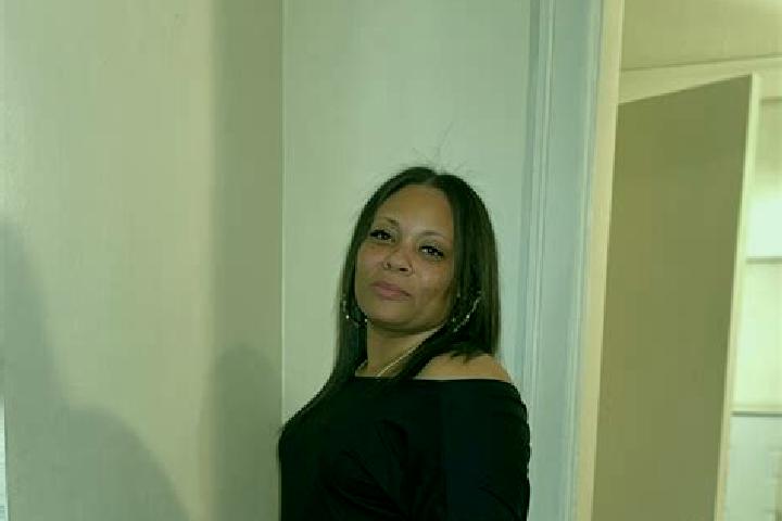 Lucy, 38 — Escort in Roslyn, United States