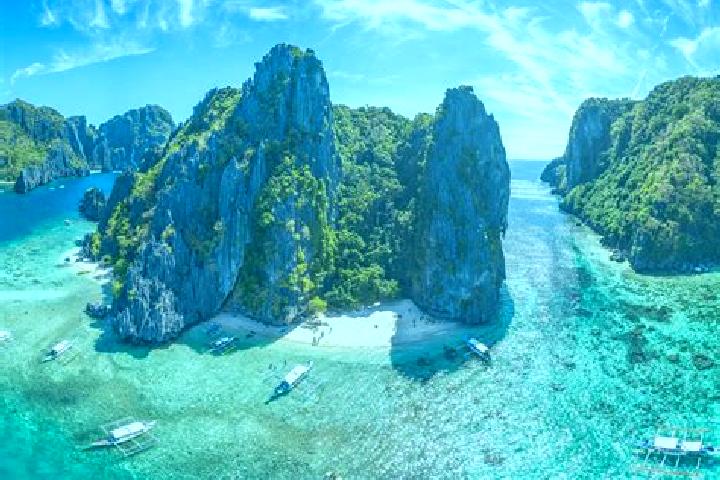 Lucy, 38 — Escort in Tugdan, Philippines