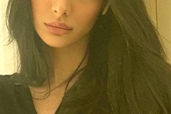 Lucy, 39, a black dark-eyed middle eastern companion based in Madonna Dell Albero. Offering A-Level, Couples, Tantra. Available for incall and outcall, day a...