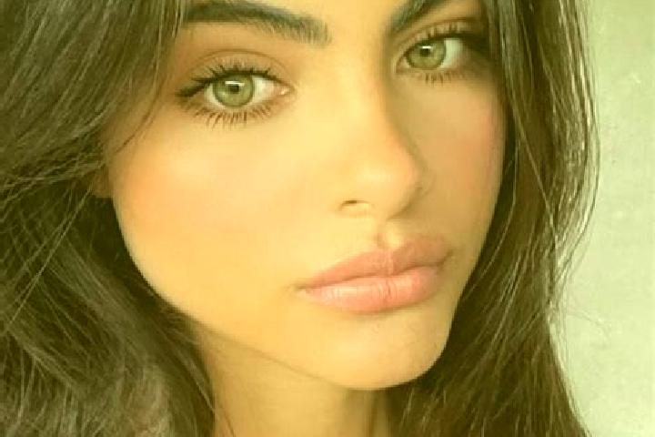 Lucy, 39, a black hazel-eyed caucasian companion based in Chevaigne. Offering BDSM, 69. Available for incall and outcall, day and evening dates.