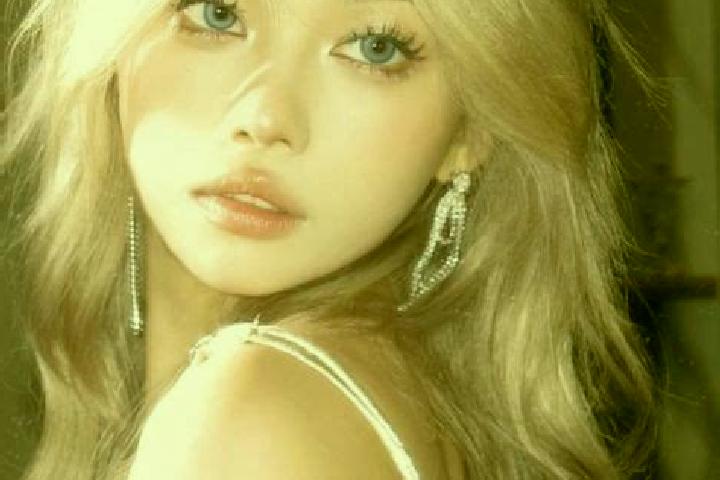 Lucy, 39, a blonde grey-eyed asian companion based in Taqchah Khanah. Offering CIM, Overnight, Domination. Available for incall and outcall, overnight bookin...
