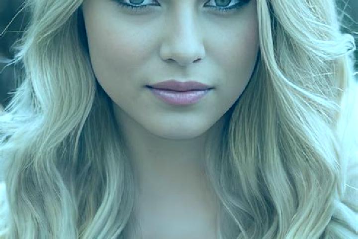 Lucy, 39, a blonde grey-eyed middle eastern companion based in Selce. Offering Deep French Kissing, A-Level. Available for incall and outcall, overnight book...