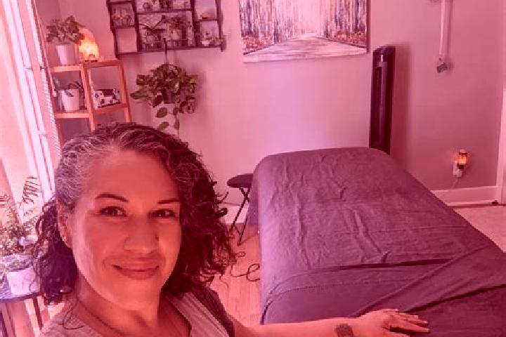 Lucy, 39, a brunette brown-eyed caribbean companion based in Bunesti. Offering Erotic Massage, Massage, CIM. Available for incall and outcall, day and evenin...