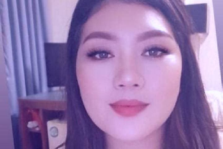 Lucy, 39, a chestnut amber-eyed asian companion based in Makhinjauri. Offering Massage, Overnight, GFE, Dinner Date. Available for incall and outcall, day an...