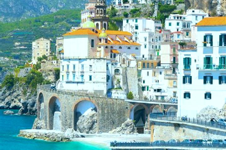 Lucy, 39 — Escort in Consandolo, Italy
