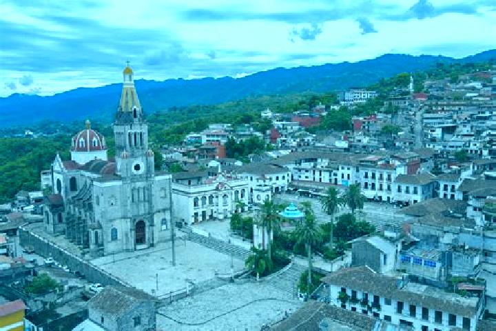 Lucy, 39 — Escort in Cuetzalan, Mexico