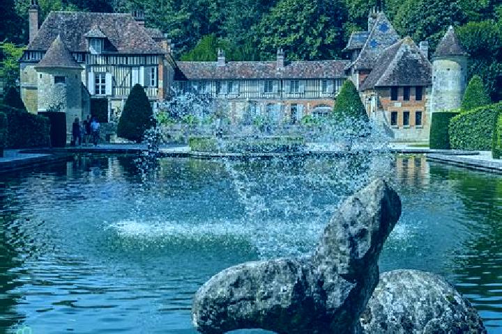 Lucy, 39 — Escort in Ouilly-le-Vicomte, France