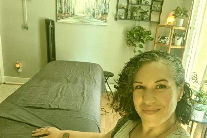 Luna, 20, a black amber-eyed asian companion based in Lupane. Offering Fetish, OWO, Dinner Date, Tantra. Available for incall and outcall, overnight bookings...