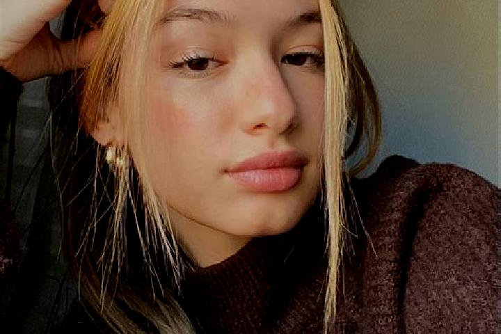Luna, 20, a blonde brown-eyed mixed companion based in Krong Pi Nang. Offering Fetish, BDSM, GFE. Available for incall and outcall, overnight bookings availa...