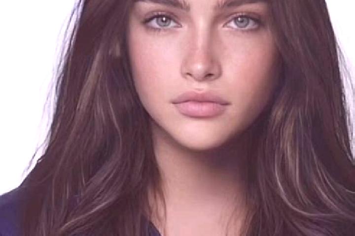 Luna, 20, a brunette blue-eyed mixed companion based in Vaccarizzo-Delfino. Offering A-Level, Tantra, Deep French Kissing. Available for incall and outcall, ...