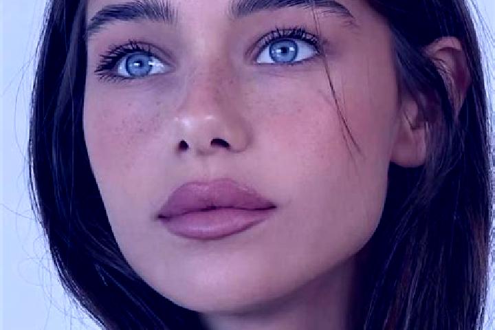 Luna, 20, a brunette grey-eyed caucasian companion based in Sirius. Offering Overnight, Dinner Date, Roleplay, Tantra. Available for incall and outcall, over...