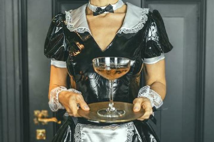 Luna, 20, a brunette grey-eyed ebony companion based in Jazgarzew. Offering 69, BDSM, Roleplay, Dinner Date, A-Level. Available for incall and outcall, overn...